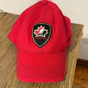 Red Team Canada Nike Bauer Cap x IIHF